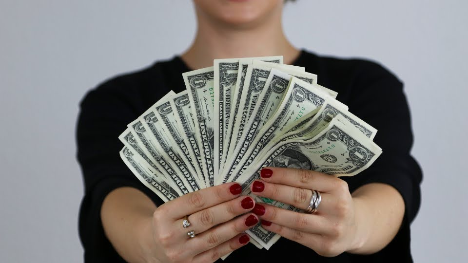 沒工作怎麼合法借錢？